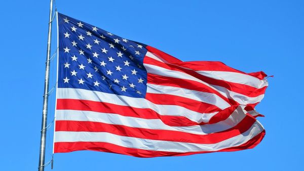 “Leave Immediately!” US Warns Americans Across 14 Middle East Countries After Iran Strikes UAE and Dubai