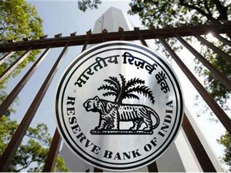 You Can Protect Your Belongings In Bank Locker Through Householder’s Policy   