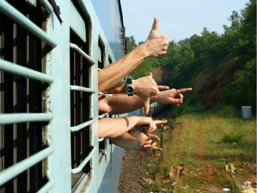 Railways Introduce GPS Based Real-Time Software To Monitor Coaches 
