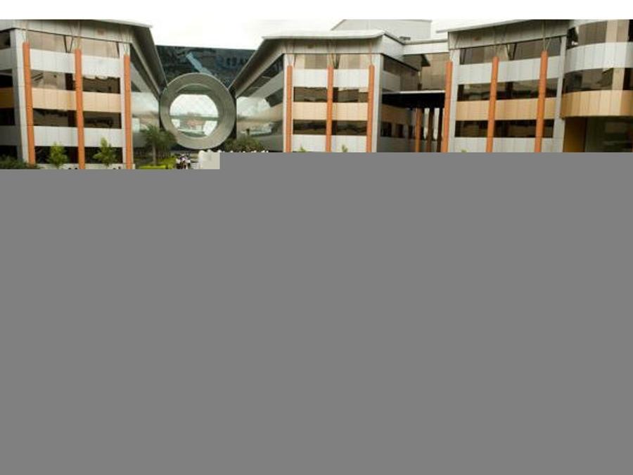 Infosys Net Profit Increases 38% To Rs. 5129 crore