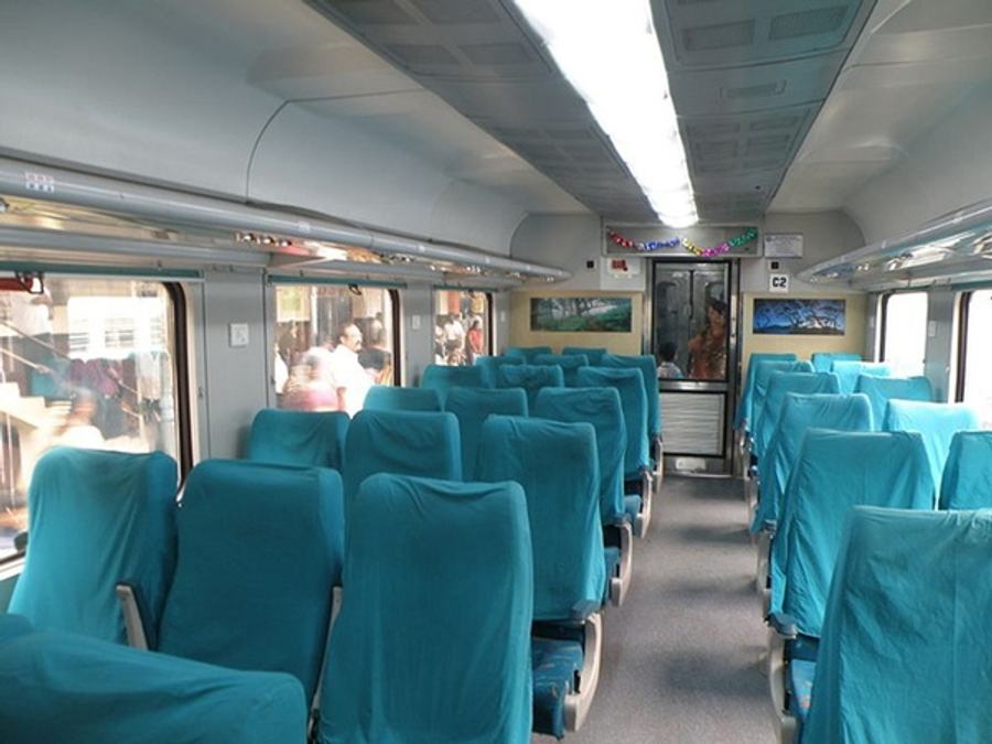 Jalpaiguri-Howrah Shatabdi Gets Gold Makeover Under Project Swarna
