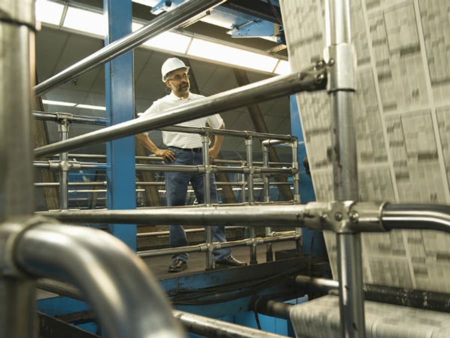 Indias IIP Growth Slips Down By 4.3% in August 2018