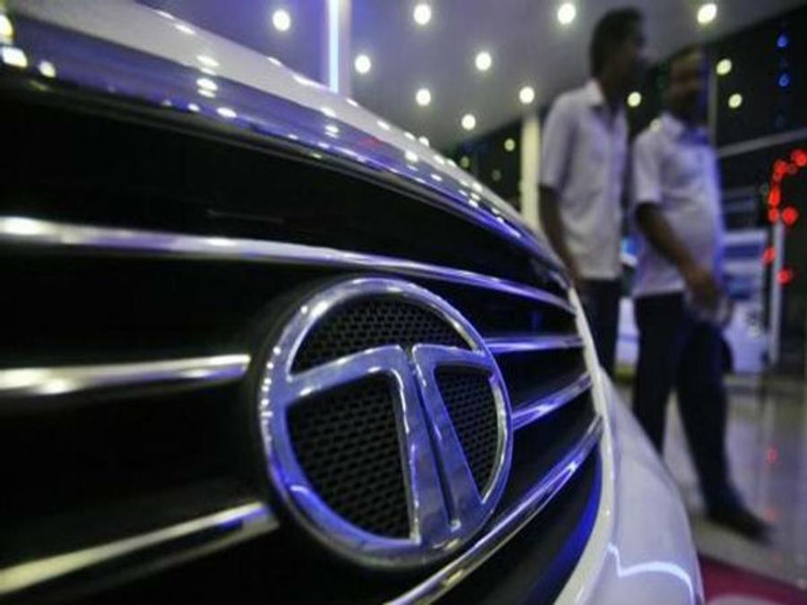 Tata Motors Climbs 8.5% Despite Reporting Q1 Loss