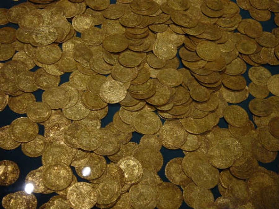 Gold Price Surge On Increased Demand From Local Jewellers