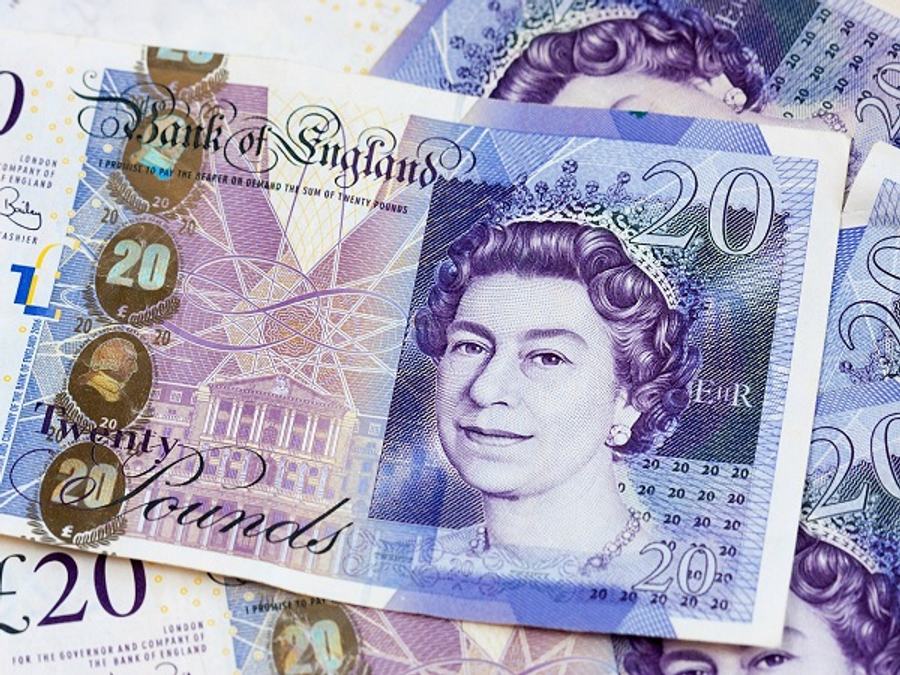 Pound Sterling At 2-Year Low As UK Economy Shrinks