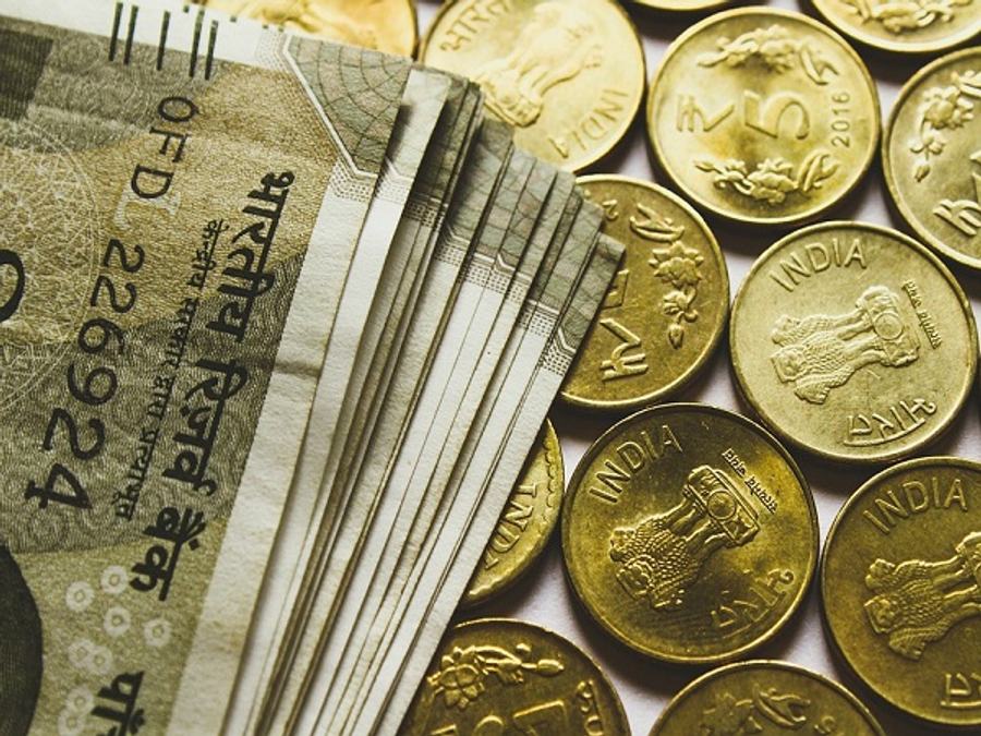 London Surpasses Mumbai In Rupee Trading Volumes