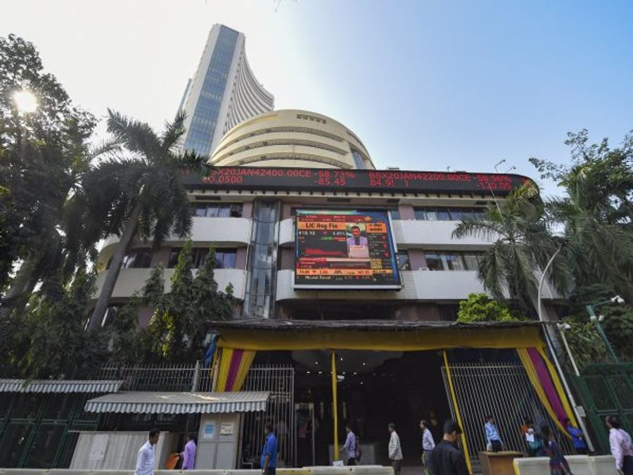 SeNifty Opens Above 13K For The First Time; Sensex At Record High On 24 Novembernsex, Nifty Open Flat Amid Positive Global Cues