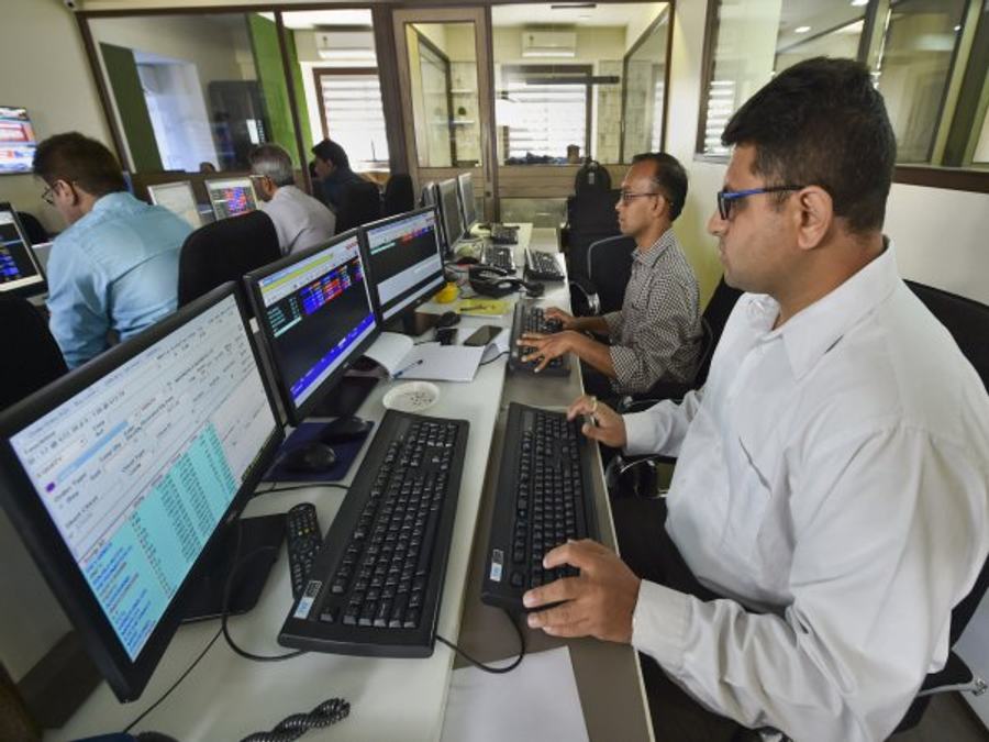 Sensex Sinks As Coronavirus Infections In India Rise 