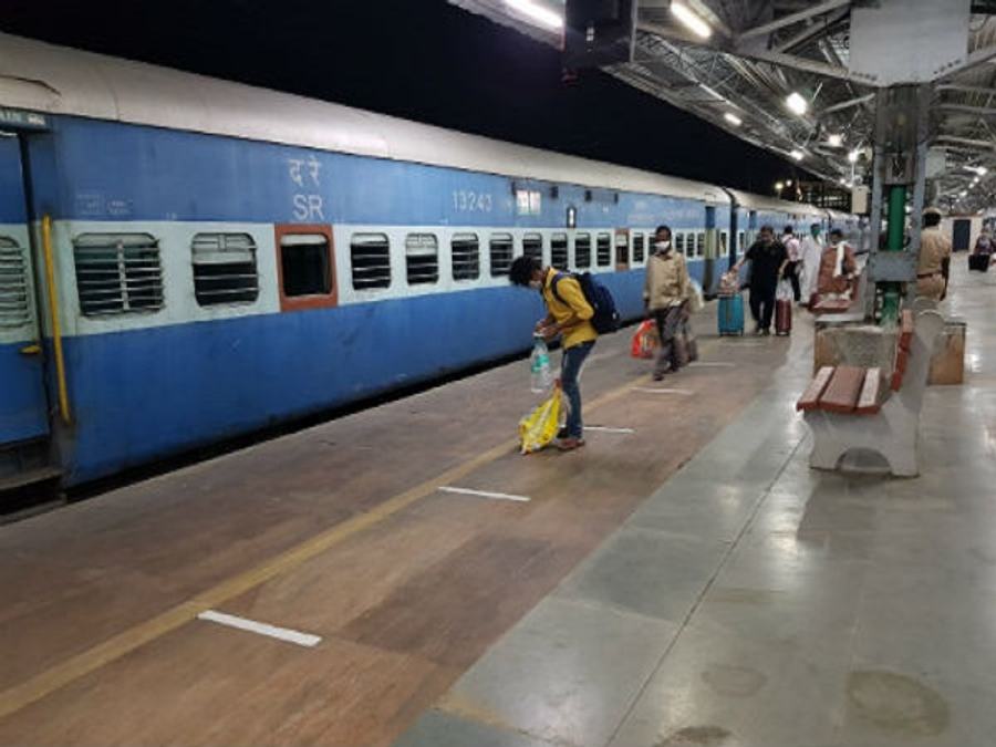 All Regular Train Tickets Till 12 August Cancelled As COVID-19 Cases Rise