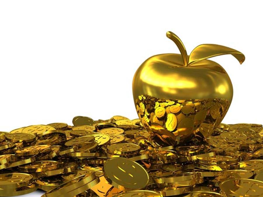 Gold Prices Fall; Silver Falls Below Rs. 53000/Kg