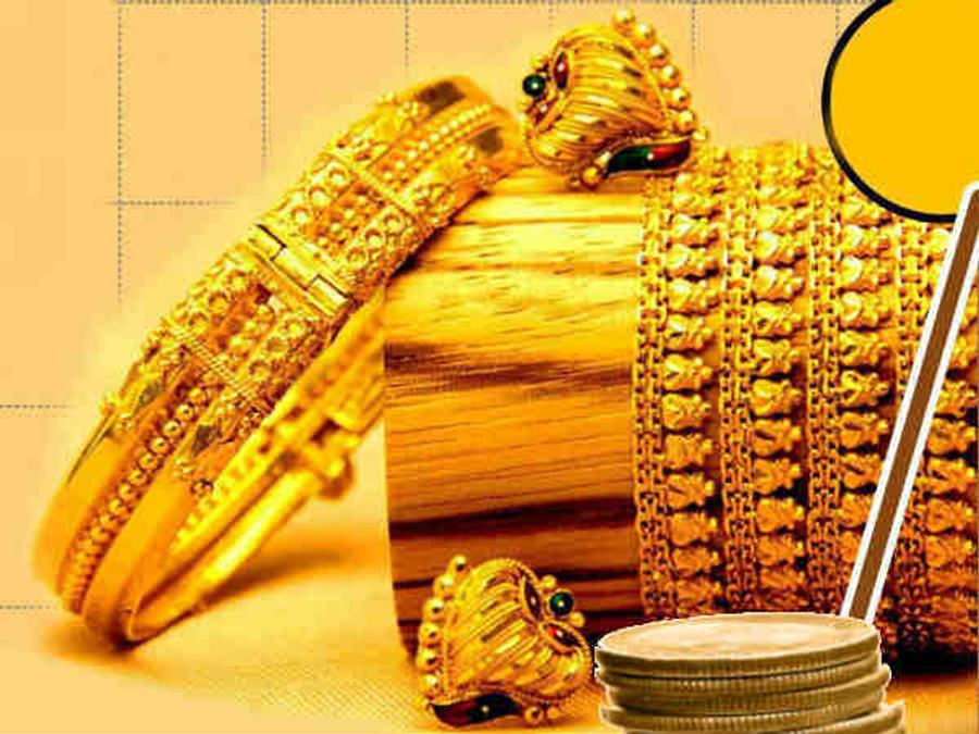 Gold Prices Fall For 4th Straight Day; Silver Drags Too
