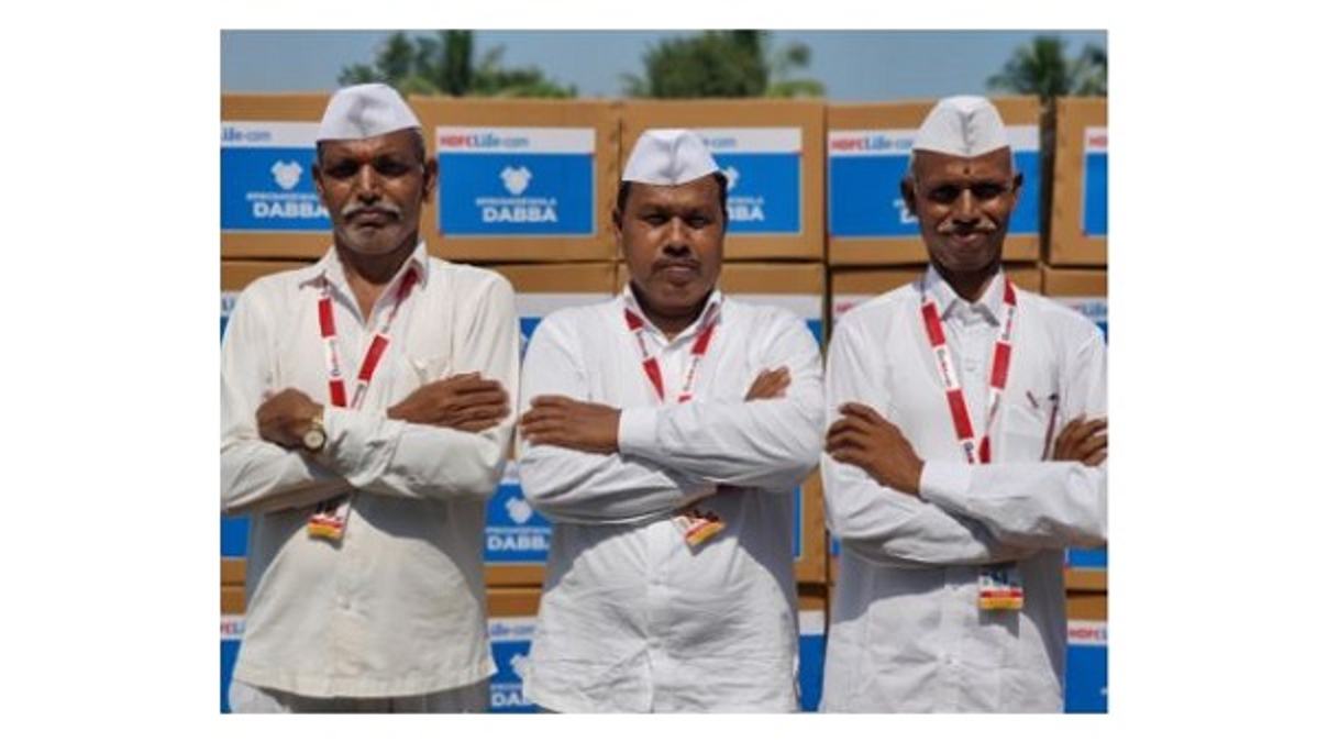 HDFC Life Stands With Dabbawalas Of Mumbai With #PromiseWalaDabba Campaign 