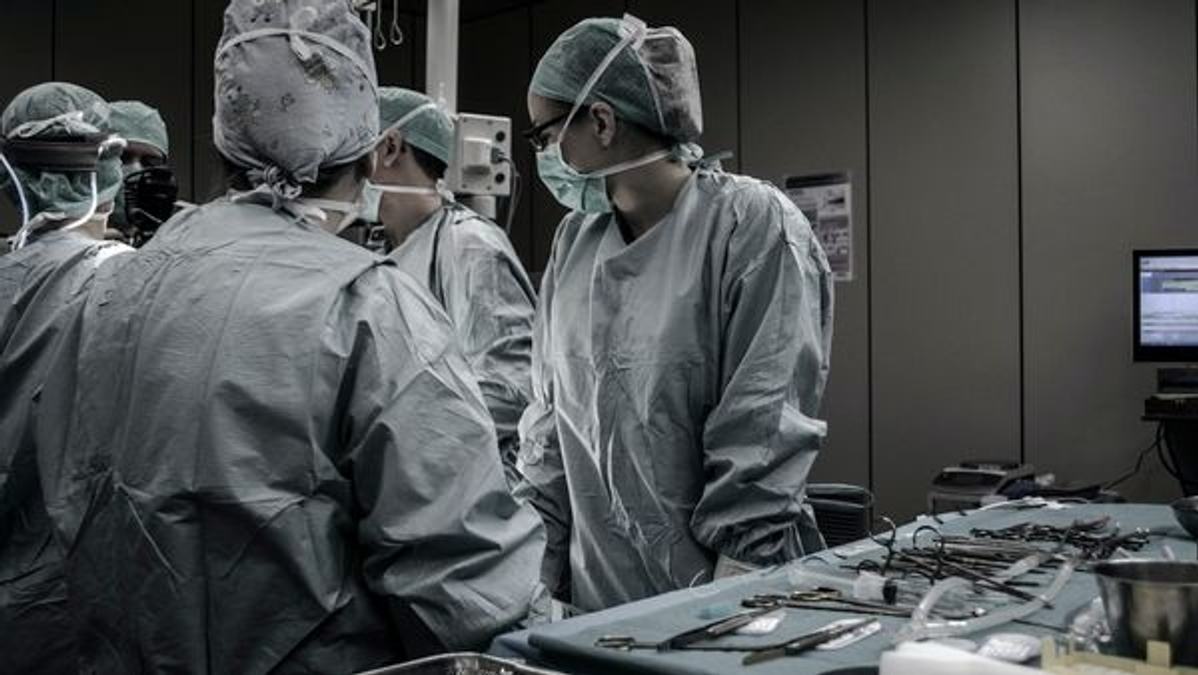 overview of importance of customer service in hospitals