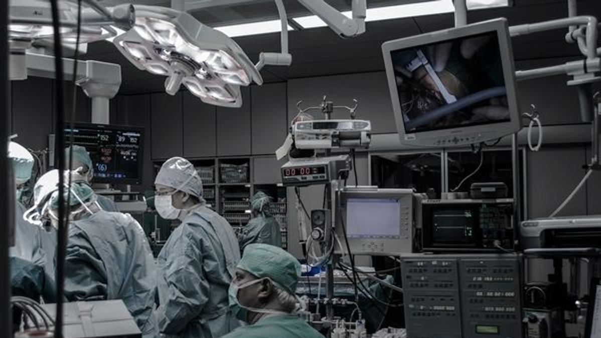 The impact of customer service on patient retention