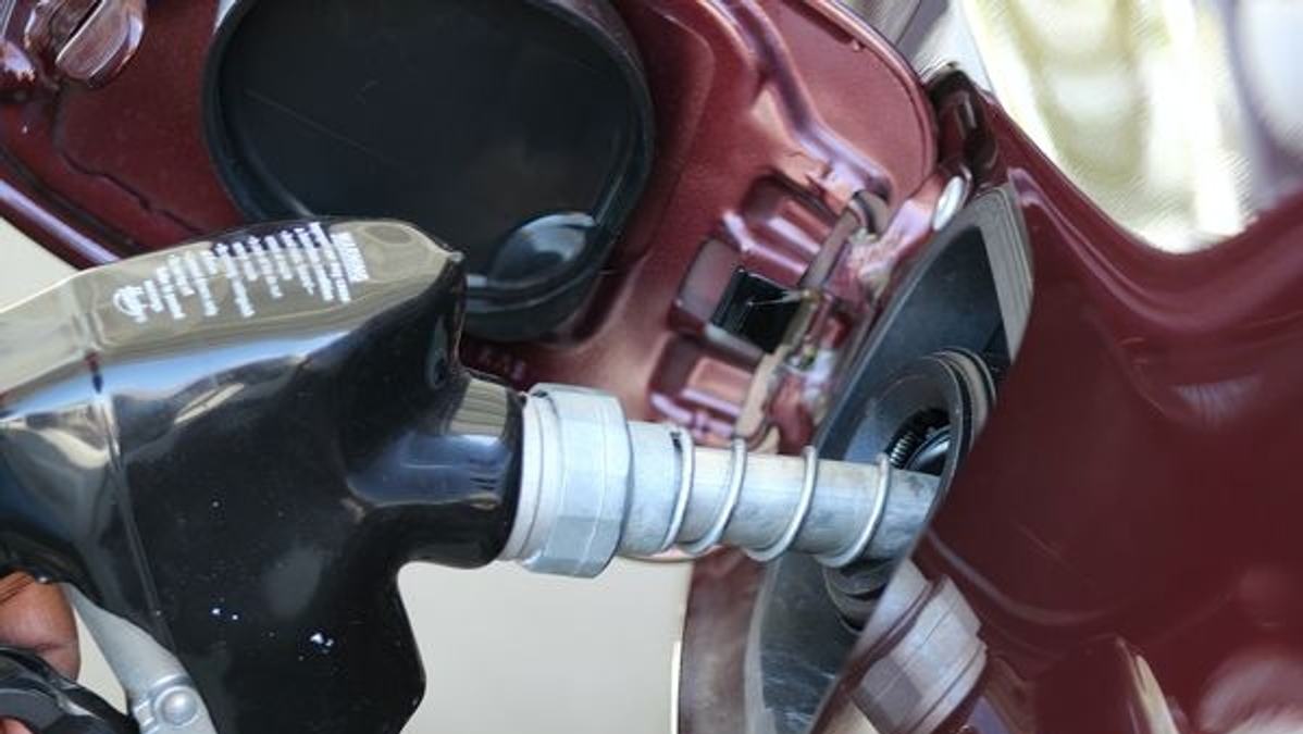 Gasoline usage in Indian Winter