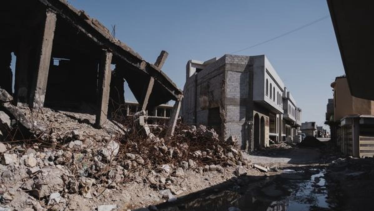 Strategies for mitigating Middle East crisis impact on oil market