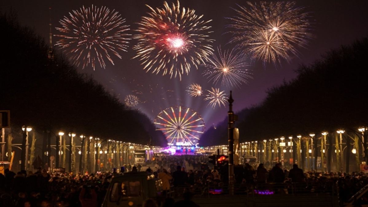  New Year 