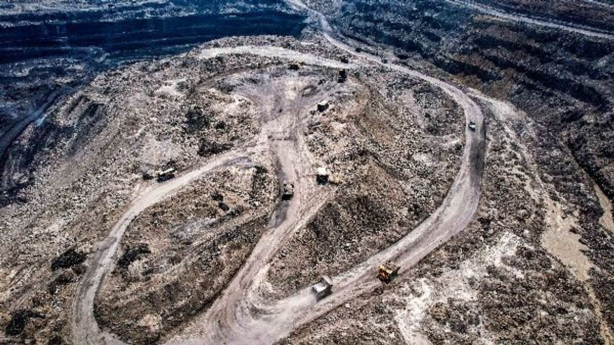 18 Coal Mines Awarded to Firms