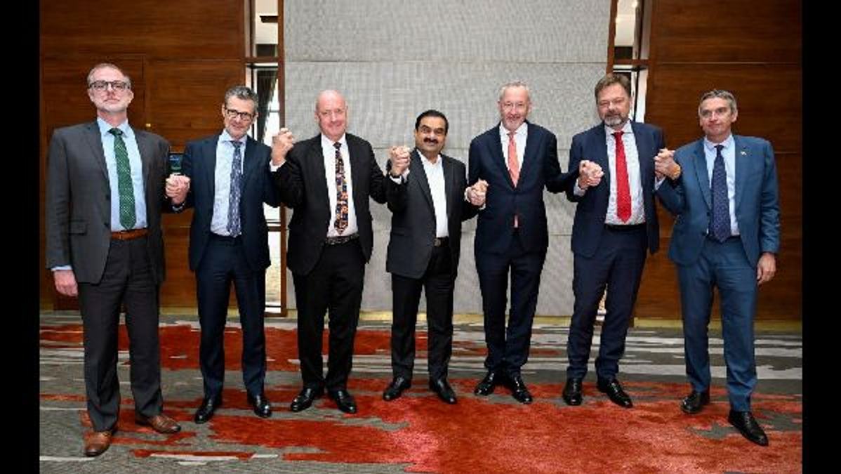 European Diplomats Tour Adanis Energy Projects