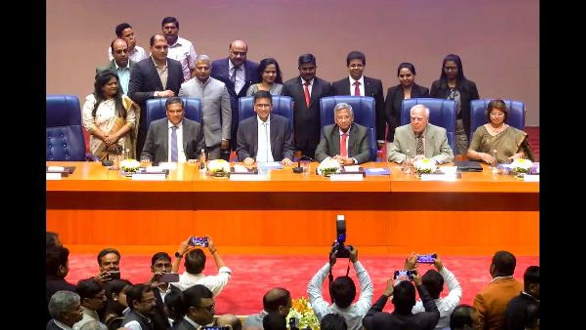 India Navigates US Sanctions for Business Safety