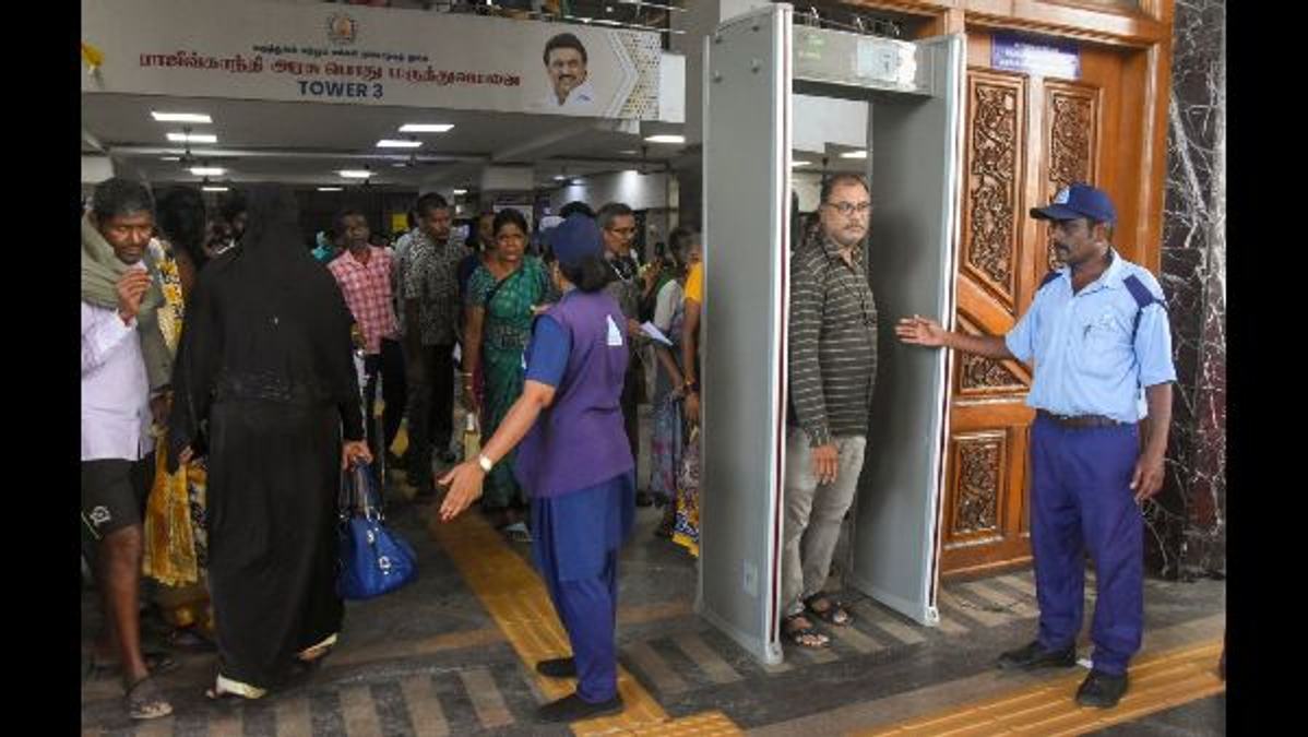 CCI Fines Meta Rs 213 Crore Over WhatsApp Policy