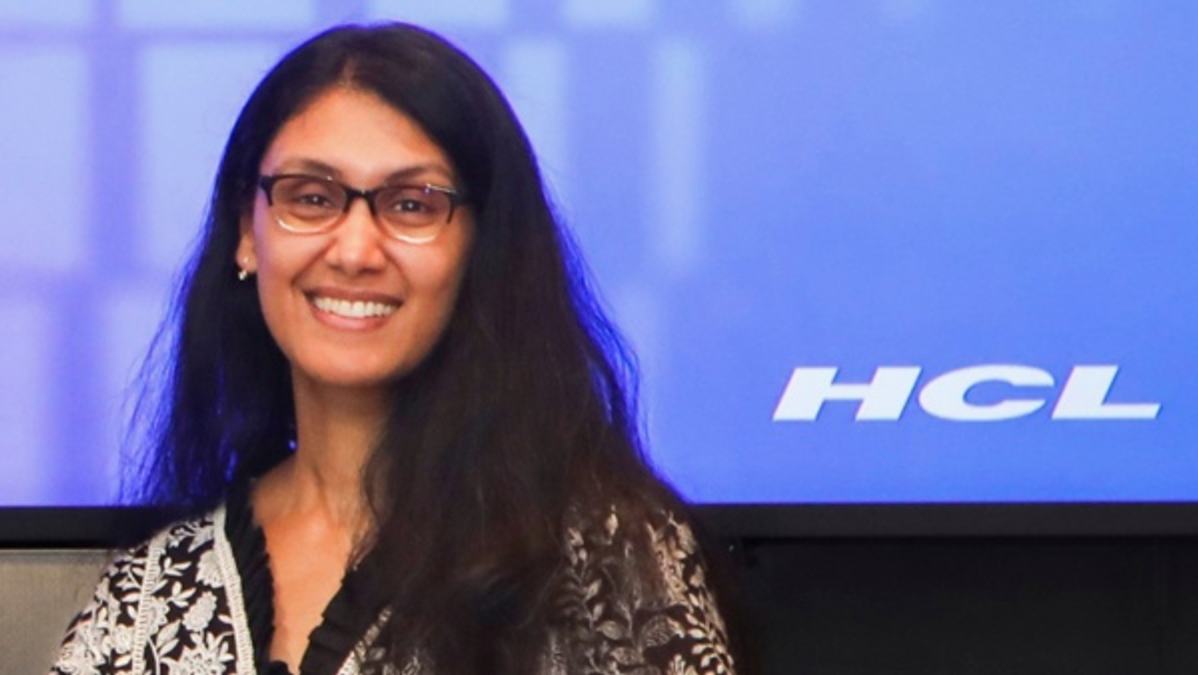 Meet India   s 3rd Richest Person  Who is Roshni Nadar Malhotra  the New HCL Tech Leader