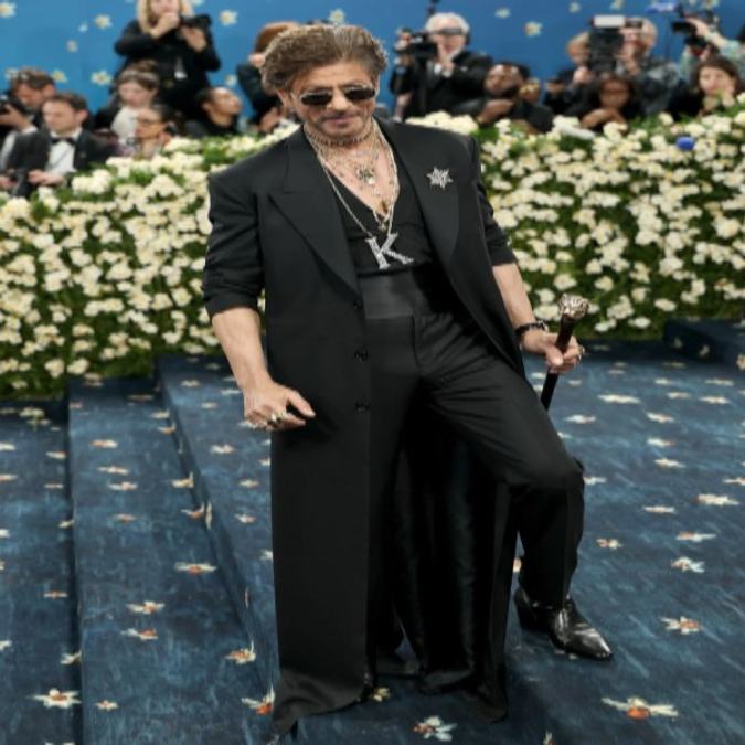 Shah Rukh Khan Met Gala
