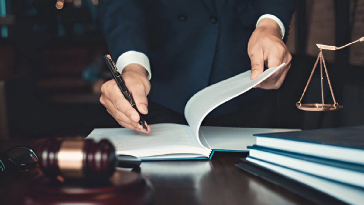 Nominee Or Legal Heir - Who Gets the Money  Indian Laws Explained