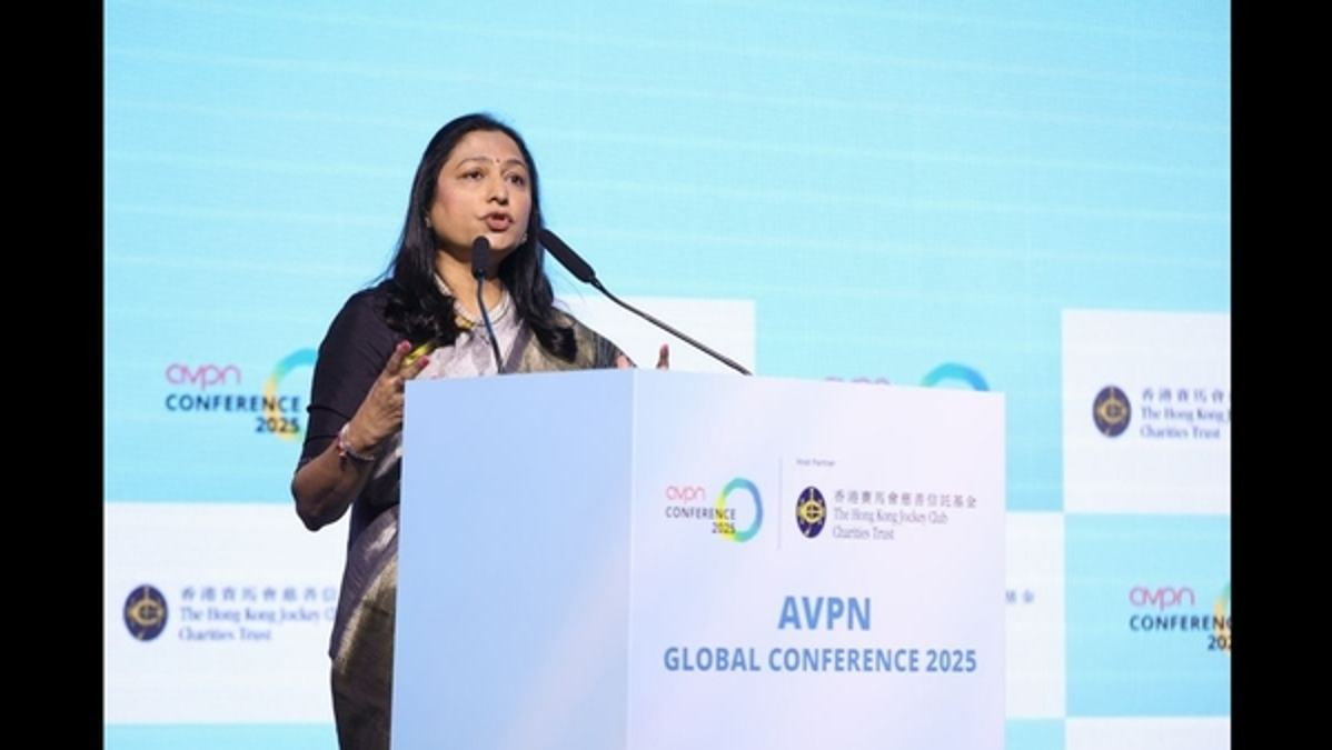 Dr Priti Adani Advocates for Collaborative Philanthropy