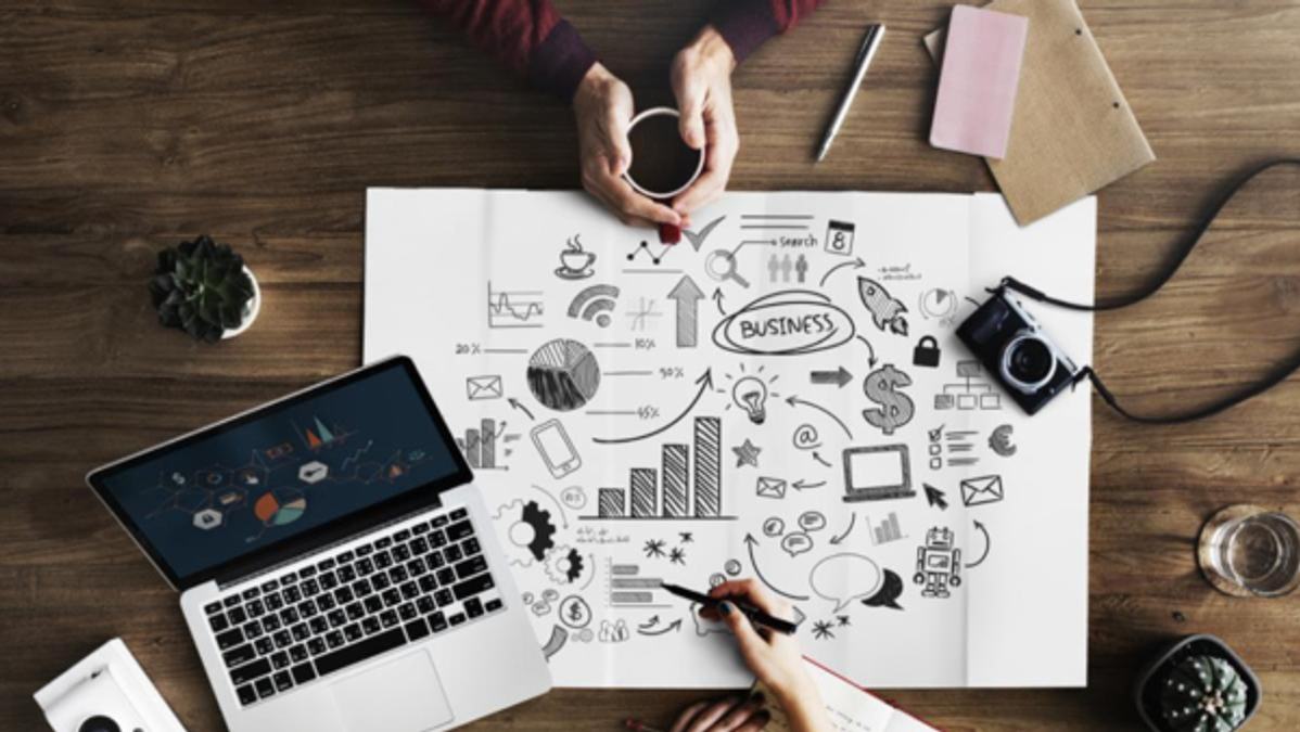 Transforming Online Challenges into Growth Opportunities