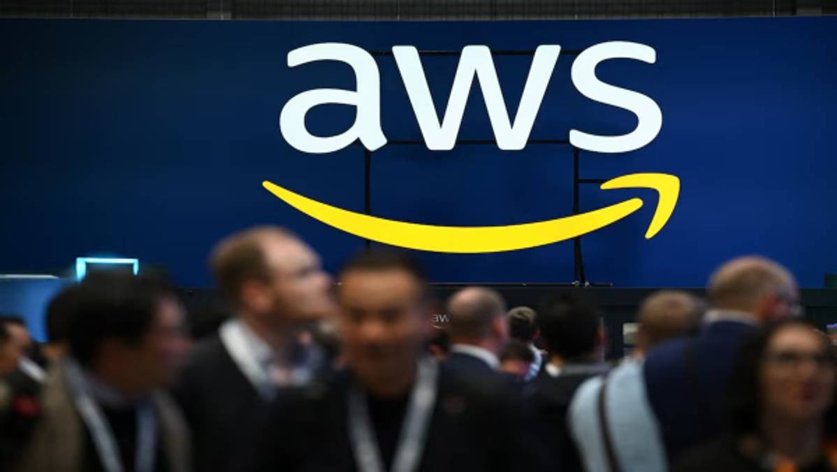Amazon AWS