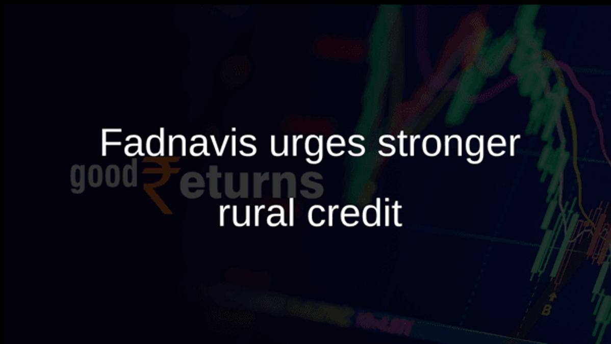 Fadnavis urges stronger rural credit