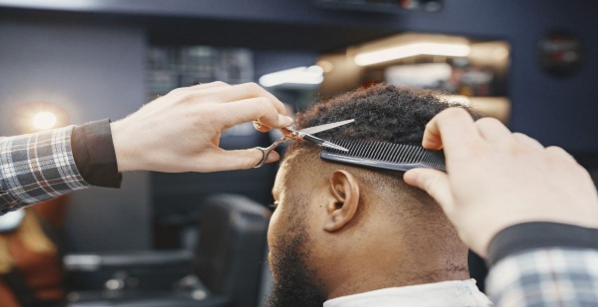 Haircuts  Shaves to Cost More in Mumbai