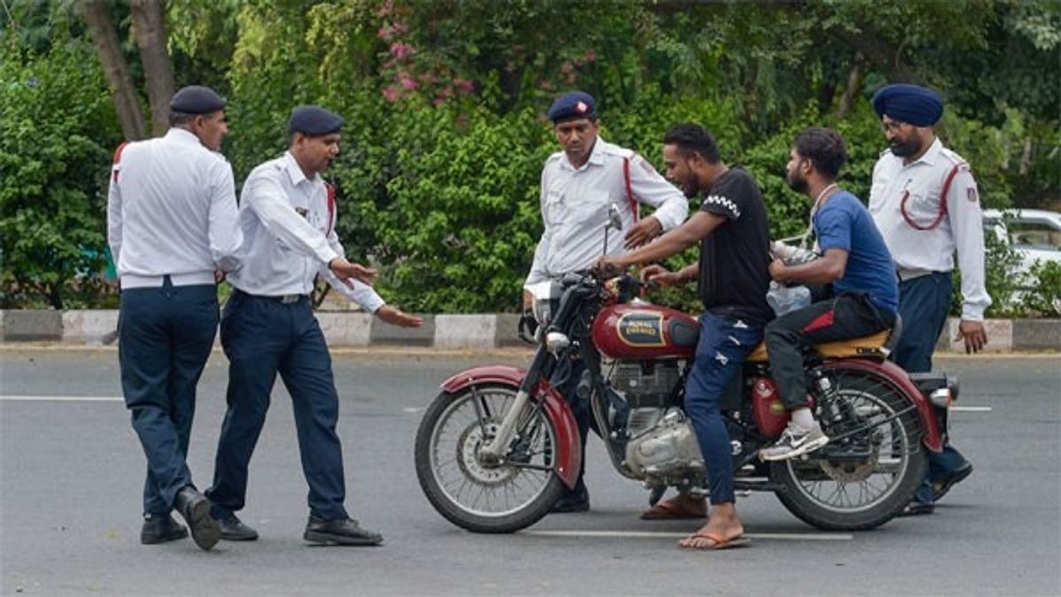 Delhi Traffic Alert Today