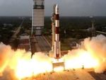 पूरी मेहनत आधा दाम, पढ़िए ISRO कैसे करती है काम