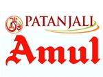 अब चारा भी बेचेगी पतंजलि, अमूल के साथ हुआ करार, दिया 6 करोड़ का ऑर्डर