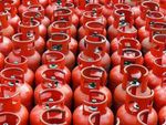 एक बार फिर बढ़े LPG सिलेंडर के दाम, जानिए कितना