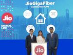 जियो गीगाफाइबर: जान‍िए Bronze प्लान में क्‍या-क्‍या मिलेगा फ्री