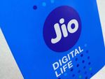 Jio Recharge प्रीपेड प्लान्स ल‍िस्‍ट, म‍िल रहा 2 GB से 350 GB डेटा