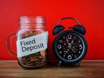FD : चाहिए तगड़ा ब्याज तो इन बैंकों पर नजर डालें, रहेंगे फायदे में