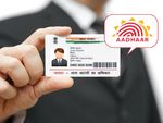 PVC Aadhaar Card : ऐसे बनवाएं एक ही मोबाइल नंबर से पूरे परिवार का आधार