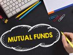 Mutual Fund : पैसा ट्रिपल करने वाली स्कीम, समय लगा 3 साल