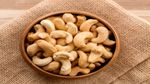 यहां पर मिलते हैं सबसे सस्ते काजू! सुनकर दाम हो जाएंगे हक्का बक्का
