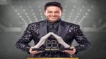 गौरव खन्ना को मिली Bigg Boss 19 की चमचमाती ट्रॉफी, साथ 50 लाख रुपये, अब नेट वर्थ क्या है?