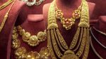 Gold Rate Today: 10 जुलाई को भी सोने की कीमत में उतार-चढ़ाव! सोना अभी खरीदे या इंतजार करें?