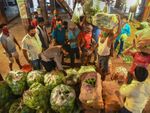 ಅ.16ರಂದು ಪ್ರಮುಖ ಮಾರುಕಟ್ಟೆಯಲ್ಲಿ ಆಹಾರ ಧಾನ್ಯ, ಹಣ್ಣು, ತರಕಾರಿ ದರ