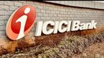ICICI ಬ್ಯಾಂಕ್ ಮಿನಿಮಮ್ ಬ್ಯಾಲೆನ್ಸ್ ಕಡಿತ...ಗ್ರಾಹಕರ ಆಕ್ರೋಶಕ್ಕೆ ಮಣಿದು 50,000ದಿಂದ 15,000 ರೂ.ಗೆ ಇಳಿಕೆ!