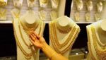 Gold update: கிட்டதட்ட ரூ.8400 சரிவில் தங்கம் விலை.. இது வாங்க சரியான நேரமா?