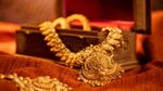 ரூ.2 லட்சத்தை எட்டப் போகிறதா தங்கத்தின் விலை.. நிபுணர்கள் சொல்வது என்ன?