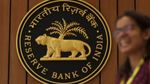 வங்கி வாடிக்கையாளர்களுக்கு ஜாக்பாட் சலுகை.. இனி எல்லாமே இலவசம்.. RBI வெளியிட்ட அசத்தல் அறிவிப்பு..!!